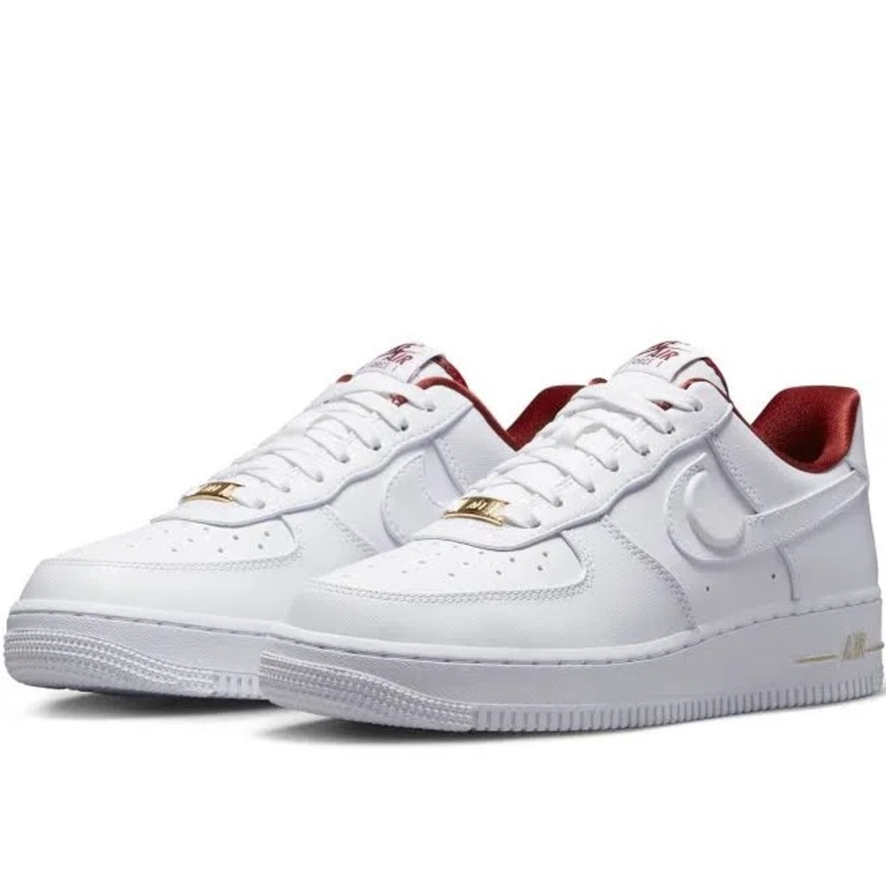 Used: NIKE Air Force 1' 07 SE Low
Sisterhood Women's Sneakers White and Red